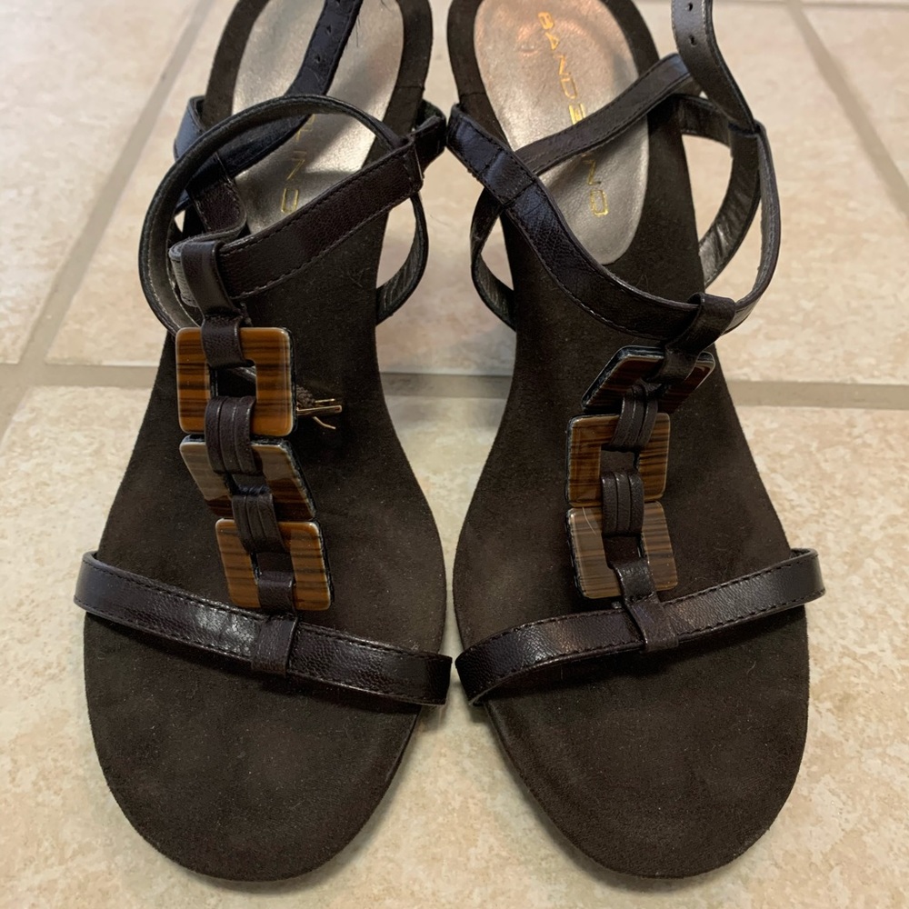 Bandolino brown heels size 6